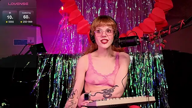 tacodeluxxxe online show from February 2026 05:26:02 AM