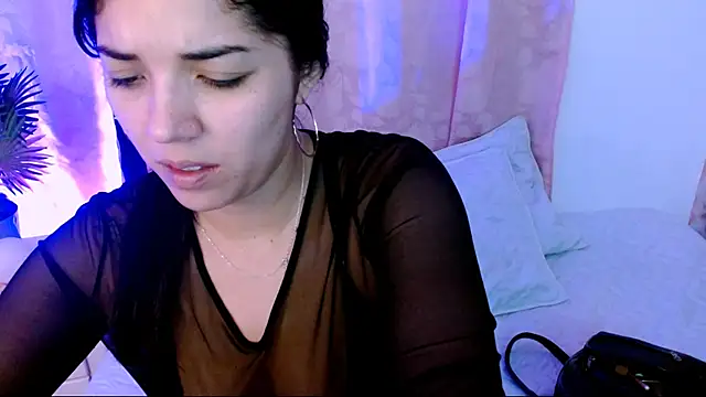 Snapshot of dreams_girl chatting on September 2025 07:09:02 PM dreams girl online show from September 2025 07:09:02 PM