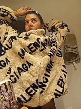 ValeNiitaLuv online show from December 2025 09:59:01 PM