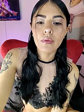 ValeNiitaLuv online show from April 2026 04:25:02 AM