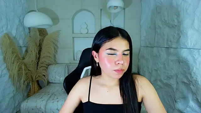 ambarina r online show from October 2025 03:17:02 AM