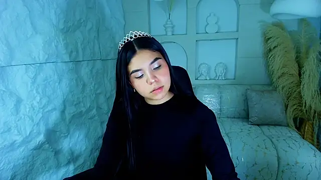 ambarina r online show from November 2025 03:10:01 AM