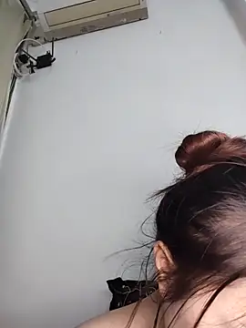 Snapshot of -Bianca- chatting on October 2025 01:58:02 PM -Bianca- online show from October 2025 01:58:02 PM