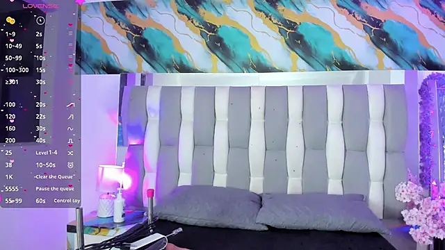 IsaDiiaz online show from March 2026 05:14:01 AM