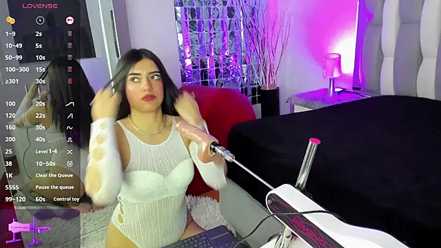 IsaDiiaz online show from October 2025 04:24:02 AM