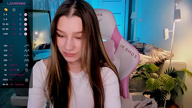 LinaBlossom  online show from May 2026 08:32:02 AM