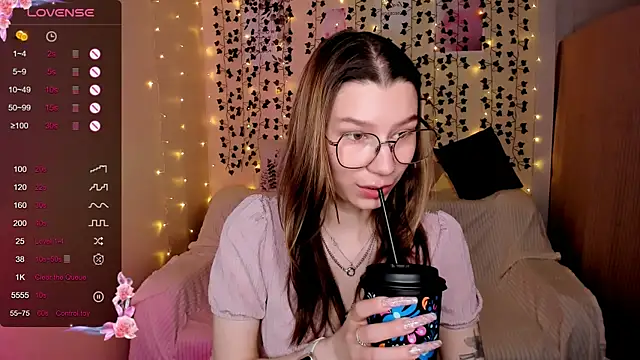 LinaBlossom  online show from November 2025 08:36:02 AM