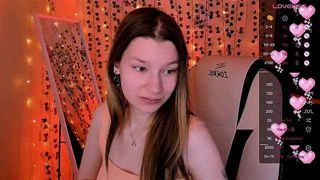 LinaBlossom  online show from April 2026 04:47:02 AM