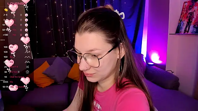 Snapshot of LinaBlossom_ chatting on July 2026 03:02:01 AM LinaBlossom online show from July 2026 03:02:01 AM