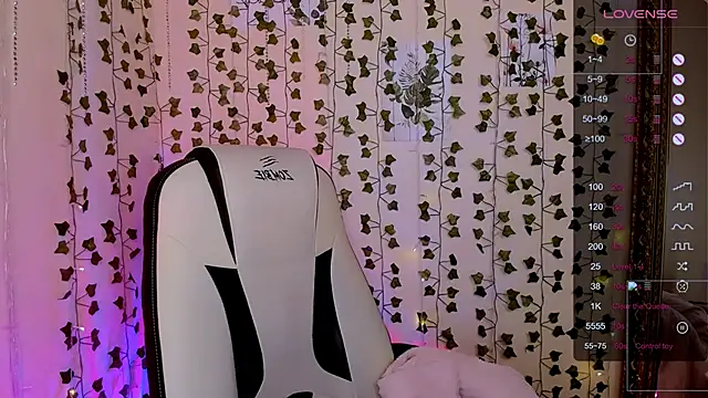 LinaBlossom  online show from February 2026 06:11:01 AM