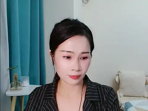 Snapshot of cfxc0317 chatting on October 2025 12:20:02 PM cfxc0317 online show from October 2025 12:20:02 PM