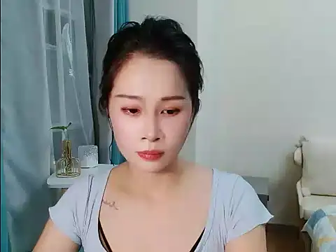 Snapshot of cfxc0317 chatting on October 2025 12:41:02 PM cfxc0317 online show from October 2025 12:41:02 PM