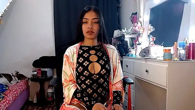 Snapshot of pocahot222 chatting on October 2025 09:49:02 PM pocahot222 online show from October 2025 09:49:02 PM