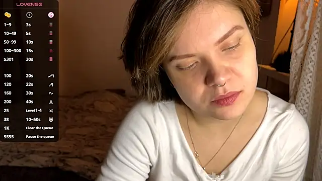 SabrinaFolts online show from October 2025 05:10:01 PM