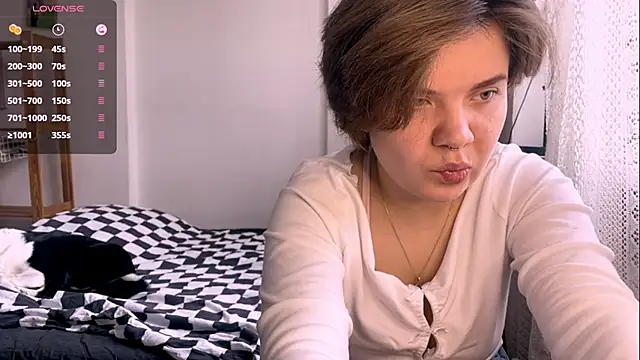 SabrinaFolts online show from October 2025 09:10:02 AM