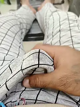 Snapshot of Shergillvicky69 chatting on October 2025 09:44:01 AM Shergillvicky69 online show from October 2025 09:44:01 AM