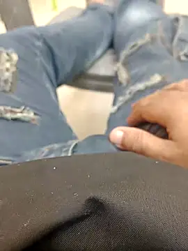 Snapshot of Shergillvicky69 chatting on September 2025 05:30:01 PM Shergillvicky69 online show from September 2025 05:30:01 PM