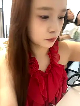 YY-27 online show from October 2025 07:38:01 AM