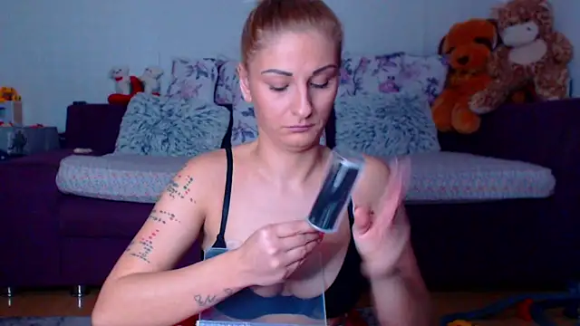 CassieSpell online show from February 2026 09:25:01 PM