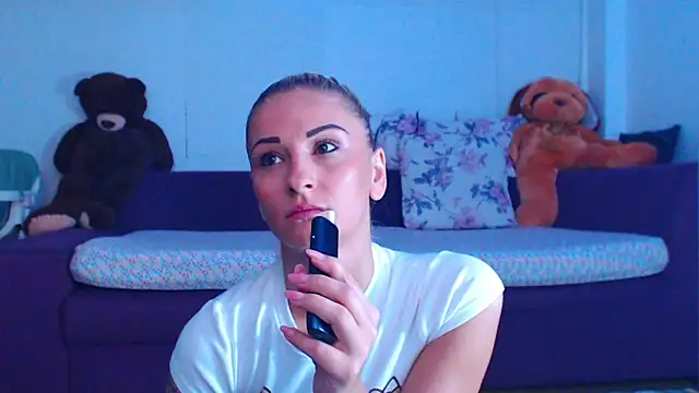 CassieSpell online show from October 2025 09:18:02 PM