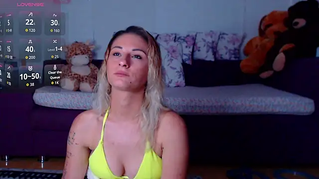 Snapshot of CassieSpell chatting on June 2026 08:35:02 PM CassieSpell online show from June 2026 08:35:02 PM