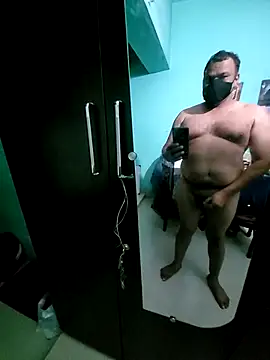 sexsri online show from November 2025 06:01:01 PM