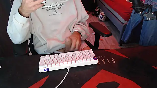 geil20CM2 online show from October 2025 10:52:01 AM