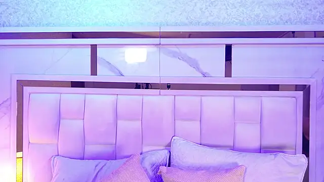 samanthaa sm online show from March 2026 12:07:01 PM