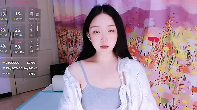 Snapshot of Niannian- chatting on December 2025 05:07:01 PM Niannian- online show from December 2025 05:07:01 PM