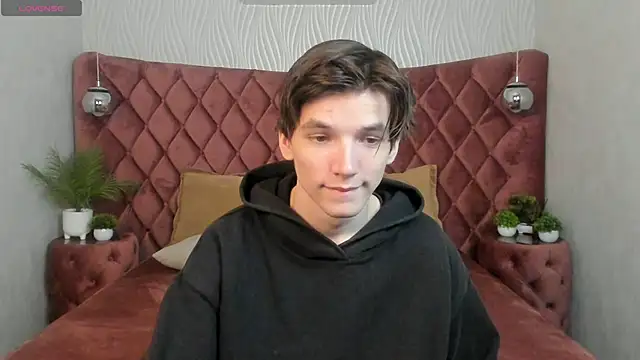 alfred joness online show from October 2025 12:40:02 PM