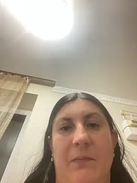 oksana1990 online show from September 2025 07:43:02 PM