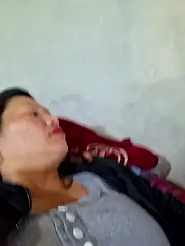 diamond-- online show from February 2026 05:17:02 AM