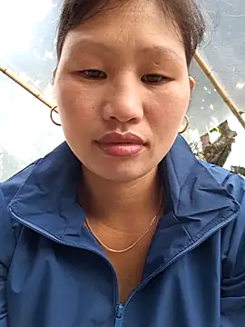 diamond-- online show from October 2025 02:24:01 AM
