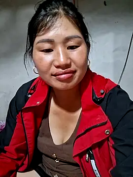 Snapshot of diamond-- chatting on June 2026 01:23:01 PM diamond-- online show from June 2026 01:23:01 PM