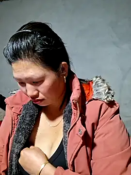 diamond-- online show from March 2026 12:41:01 PM