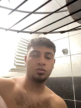 astoperaa online show from November 2025 06:01:02 PM