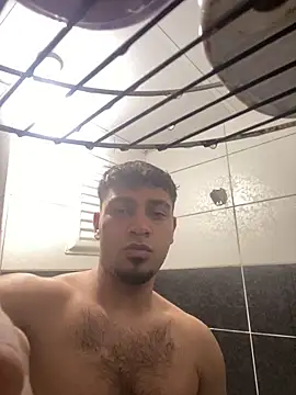 astoperaa online show from November 2025 07:50:01 PM