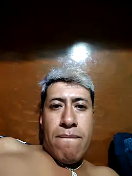 Carlos27hot online show from February 2026 02:35:02 AM