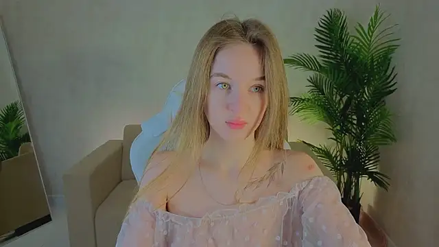 kianawhite online show from February 2026 09:08:02 AM