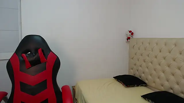 DEIV2  online show from November 2025 08:34:02 PM