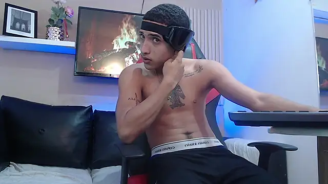 DEIV2  online show from November 2025 06:19:01 PM