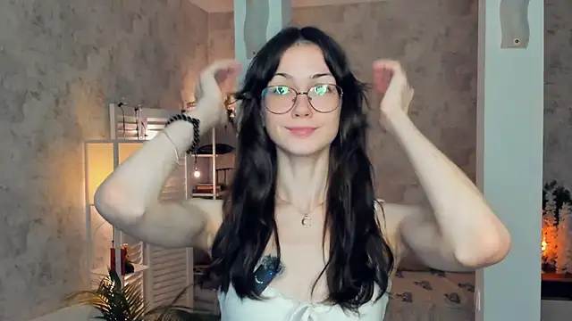 Snapshot of ReneeLippeatt chatting on November 2025 07:51:01 PM ReneeLippeatt online show from November 2025 07:51:01 PM