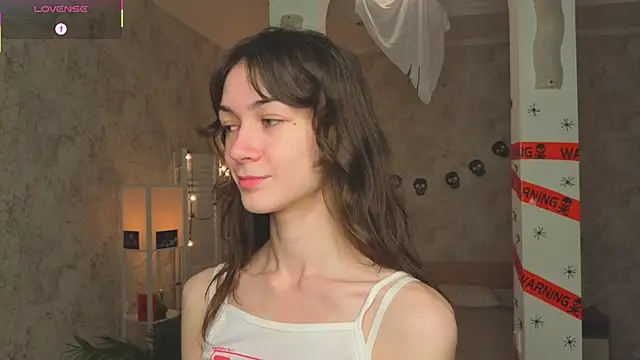 Snapshot of ReneeLippeatt chatting on October 2025 07:24:02 PM ReneeLippeatt online show from October 2025 07:24:02 PM