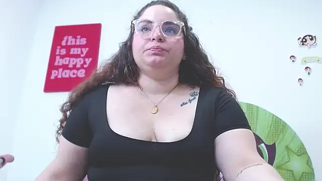 AmandaaWats online show from June 2026 04:56:02 PM