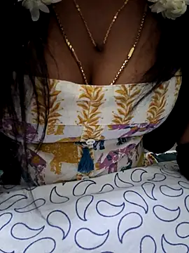 jasminetaml online show from October 2025 05:24:01 PM