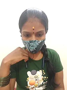 Snapshot of Tamil_Yalini12 chatting on October 2025 06:45:01 AM Tamil Yalini12 online show from October 2025 06:45:01 AM