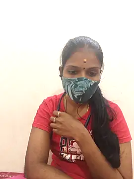Snapshot of Tamil_Yalini12 chatting on October 2025 08:08:01 PM Tamil Yalini12 online show from October 2025 08:08:01 PM