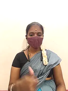 Snapshot of Tamil_Yalini12 chatting on October 2025 05:36:02 PM Tamil Yalini12 online show from October 2025 05:36:02 PM