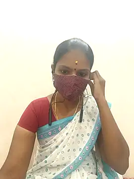 Snapshot of Tamil_Yalini12 chatting on October 2025 06:04:02 AM Tamil Yalini12 online show from October 2025 06:04:02 AM