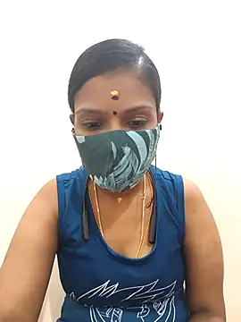 Snapshot of Tamil_Yalini12 chatting on October 2025 04:25:02 AM Tamil Yalini12 online show from October 2025 04:25:02 AM
